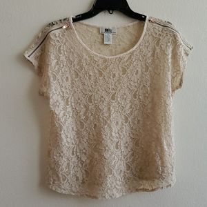 California Grown Lace Top Sz M